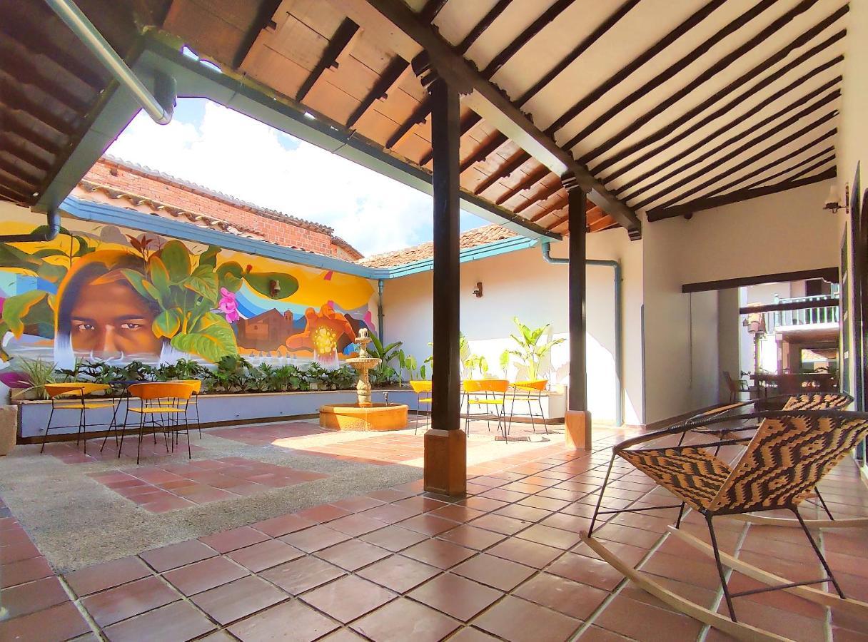 Trip Monkey Giron Hotel Exterior foto